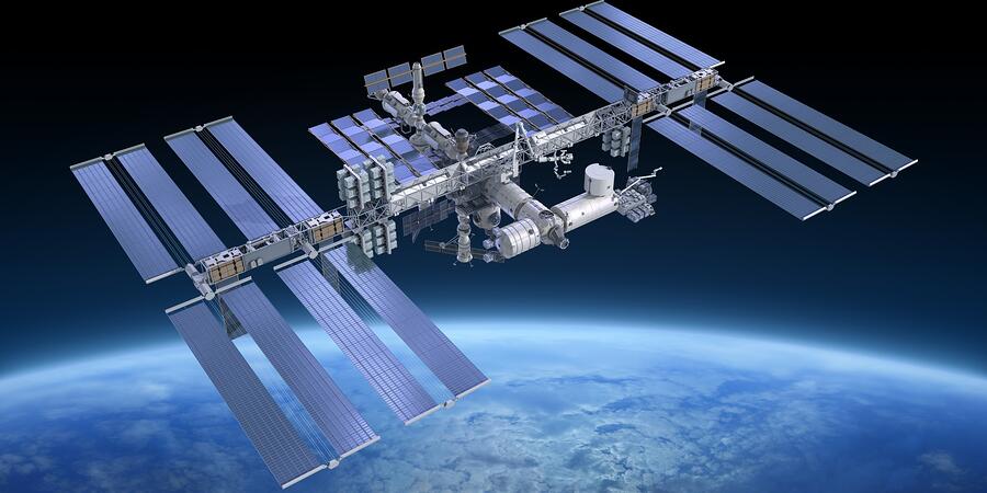 ISS-solar-panels.jpg